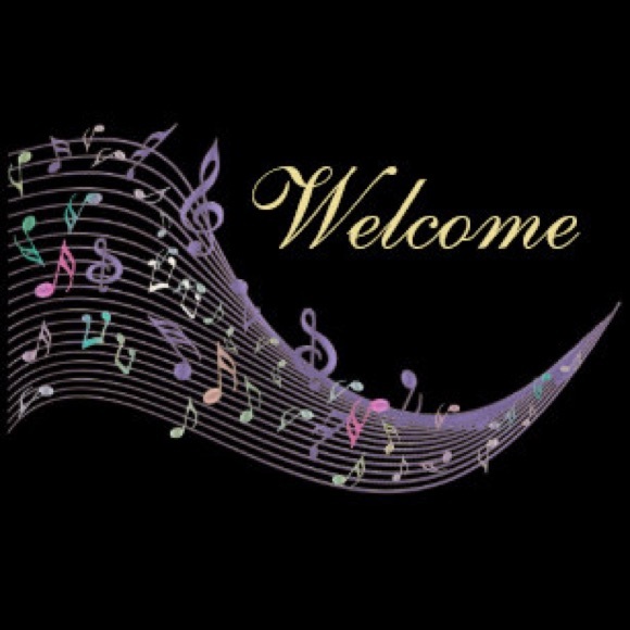 Happy Poshing!  Reasonable offers appreciated 🌻 - Picture 3 of 4